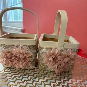 SHOWER girl baskets
